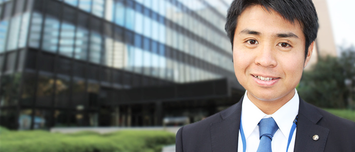 先輩社員インタビュー
